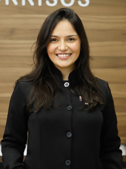 Dra. Mariana Cerqueira Implantodontista em Itapetininga